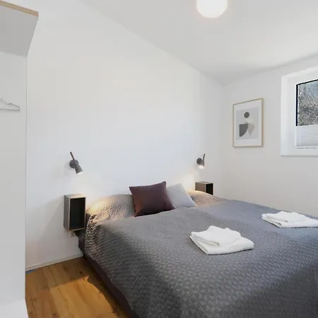 Lovely In Lembruch-duemmer With Wifi * Lembruch